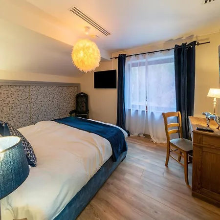 Holiday home Capacious In With Garden *